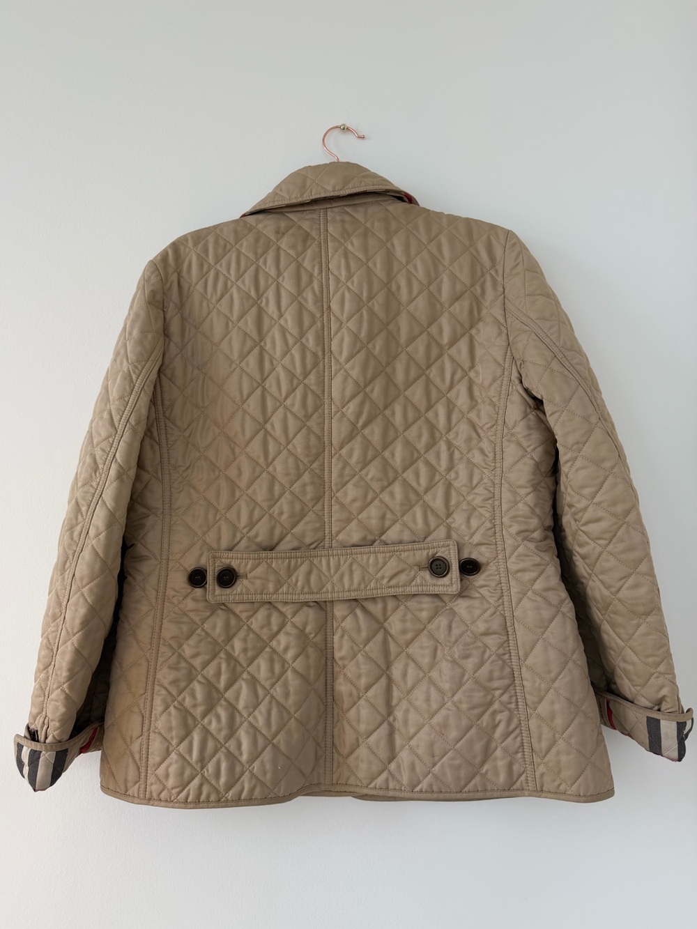 Burberry Quilted Beige Puffer Jacket - Picture 5 of 7